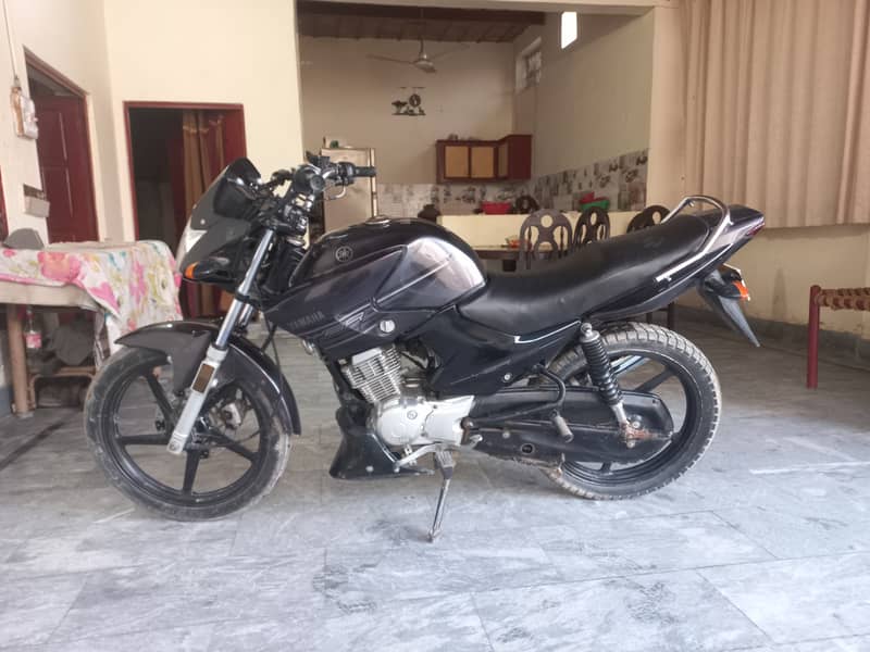 Yamaha YBR 125 2015 2