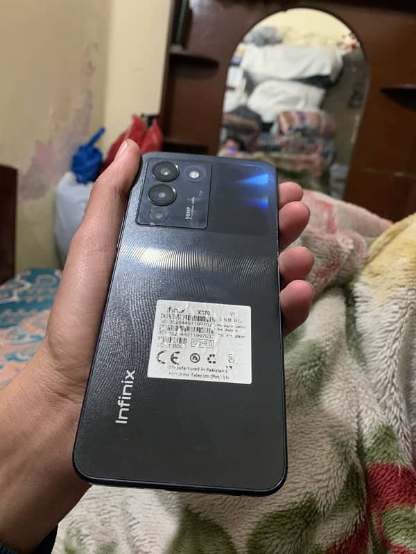 Infinix Note 128/8gb 4