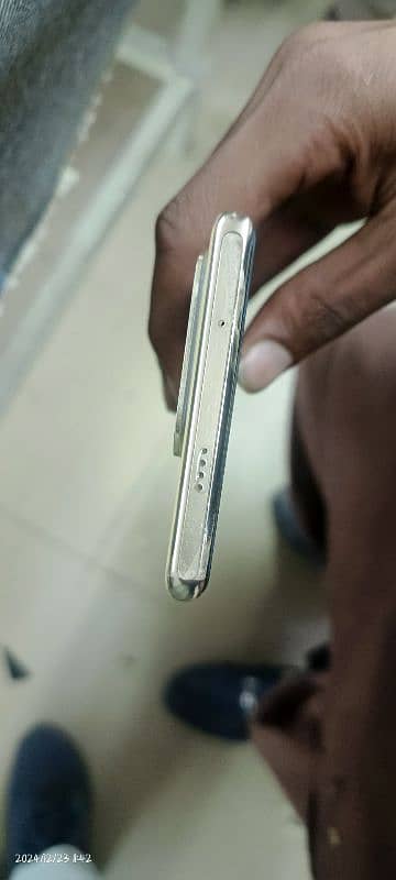 infinix zero 30 for sale ram. 8+8. . momery 256 2