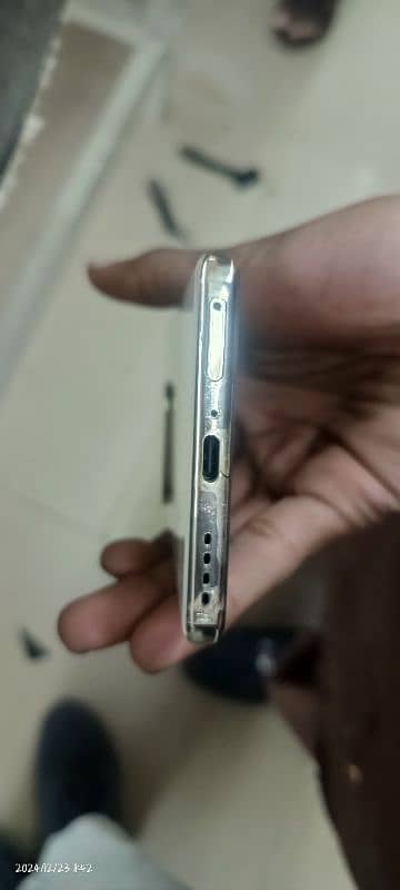 infinix zero 30 for sale ram. 8+8. . momery 256 5