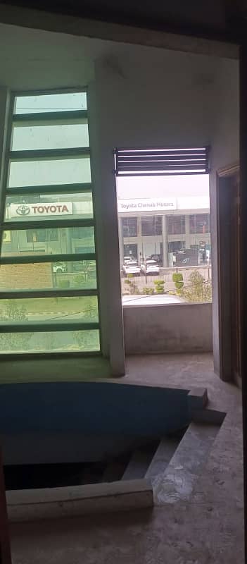 6 marla commercial building for sell gattwala 9