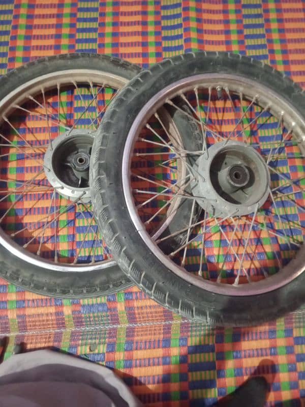 Rim and tub tyre frint and back Judi hai 1