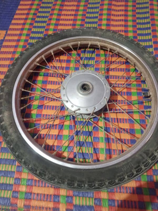 Rim and tub tyre frint and back Judi hai 4