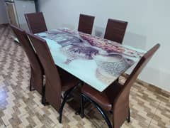 Dining table with 6 Chairs