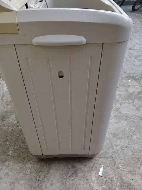 wespoint twin tub washing machine is number py contact kry 03281781936 2