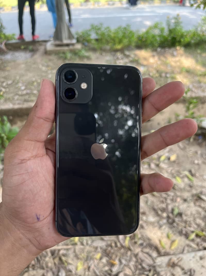 Apple iPhone 11 2