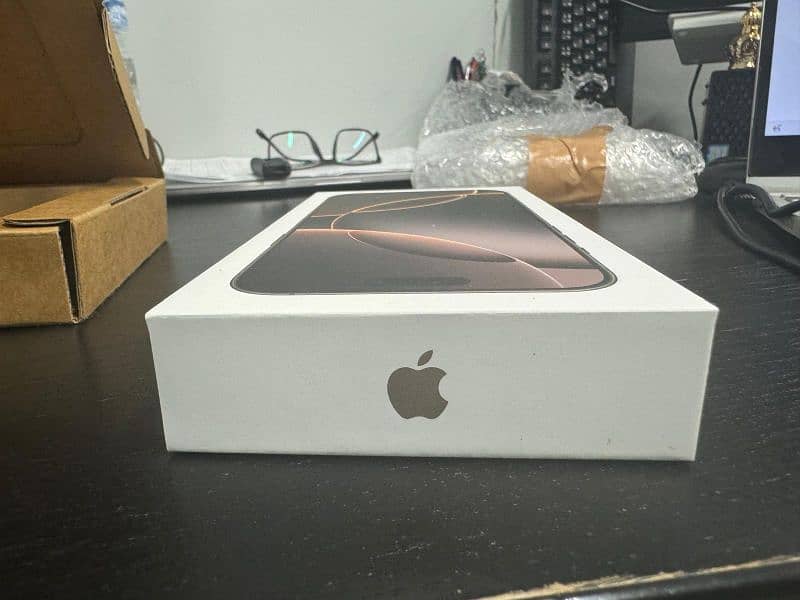 IPHONE 16 PRO MAX FACTORY UNLOCKED BOX PACKED 7