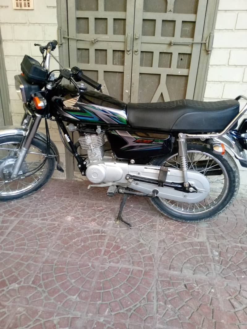 Honda CG 125 2023 7