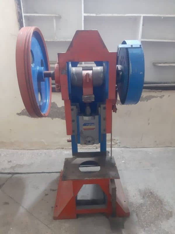 Power Press 20 Ton Urgent Sale 1