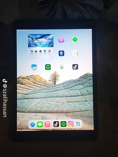 iPad 8 generation in lush condition