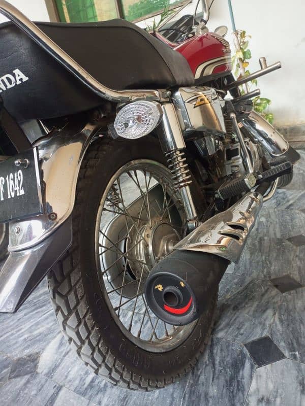 HONDA 125 4