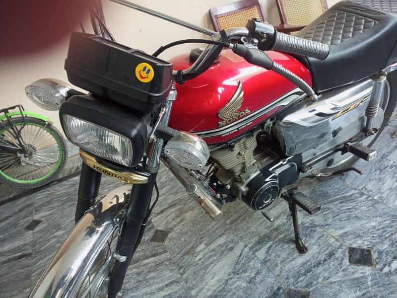 HONDA 125 6