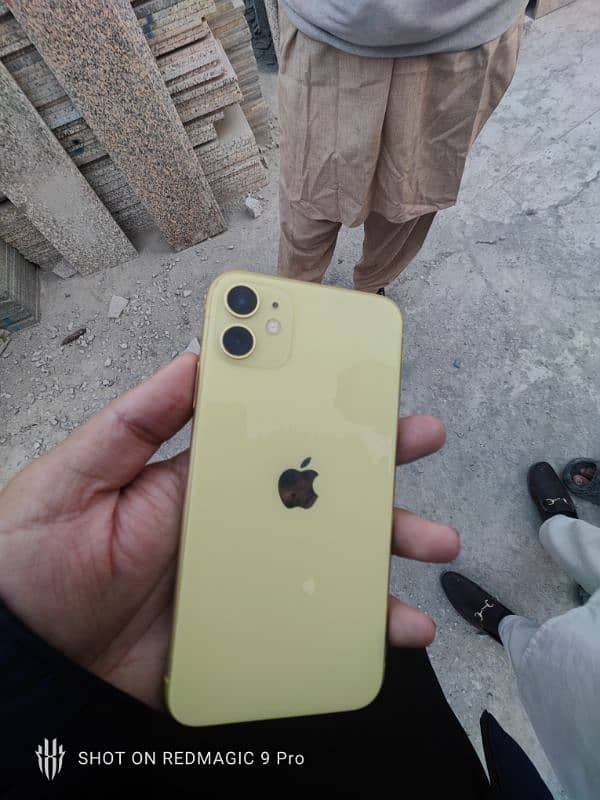 iphone 11 good condition 64gb non pta 6