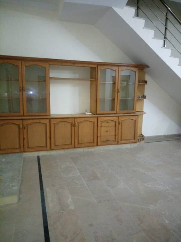 Basement Portion for rent in G-13 islamabad 7