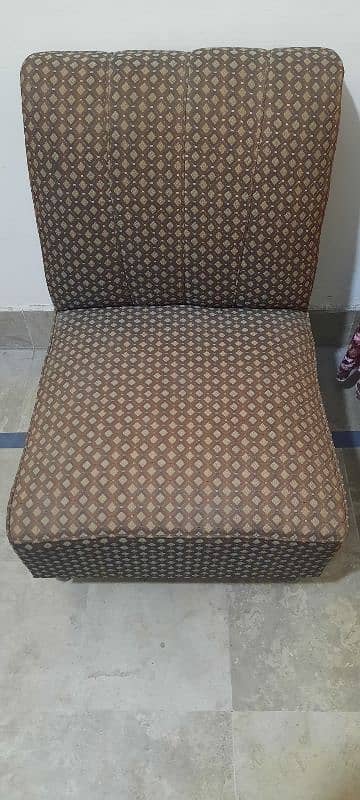 5 seater Sofa set For sell in sialkot 1