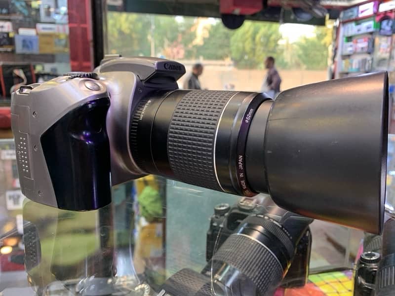 Canon 300d with 55-200mm lens Contact 03212306356 0