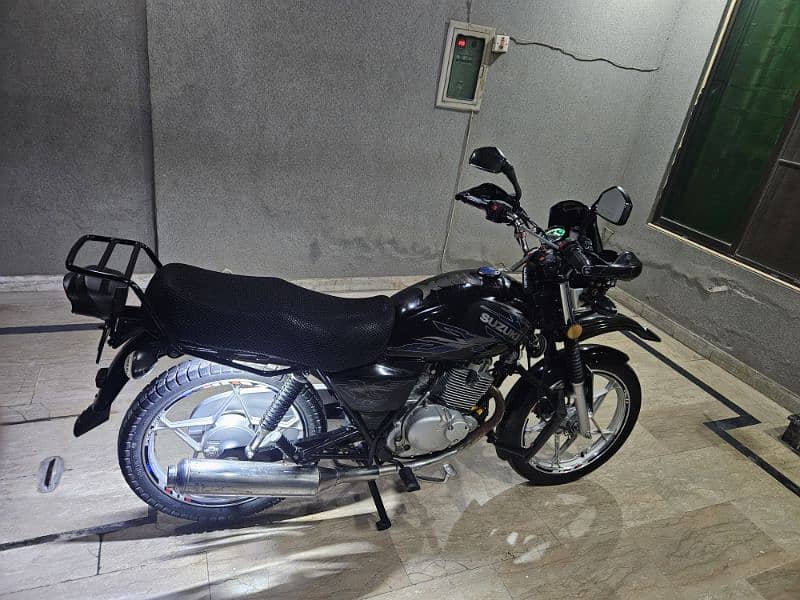 SUZUKI GS 150 | MODEL 2022 | First Owner BIKE 6