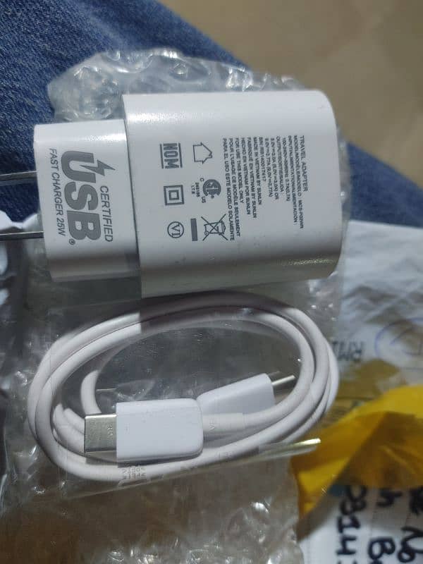 lg 25w original charger cable 1