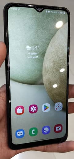 Samsung A12