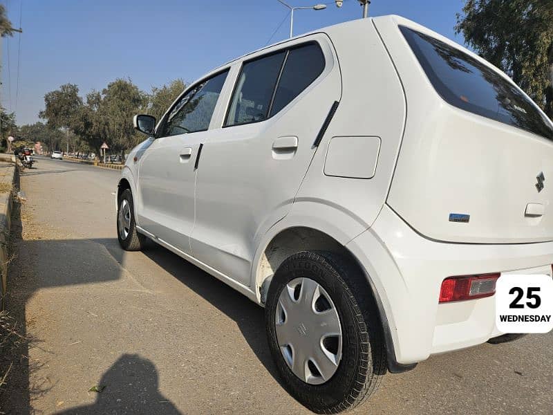 Suzuki Alto 2022 - 100 % Original 14