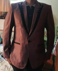 2 piece coat /groom wedding dress (Slight use)