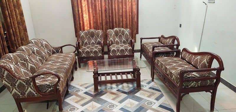 9 seater sofa set with table urgant sale 3