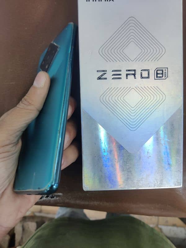 inf8nix zero 8i 8gb 128gb 3