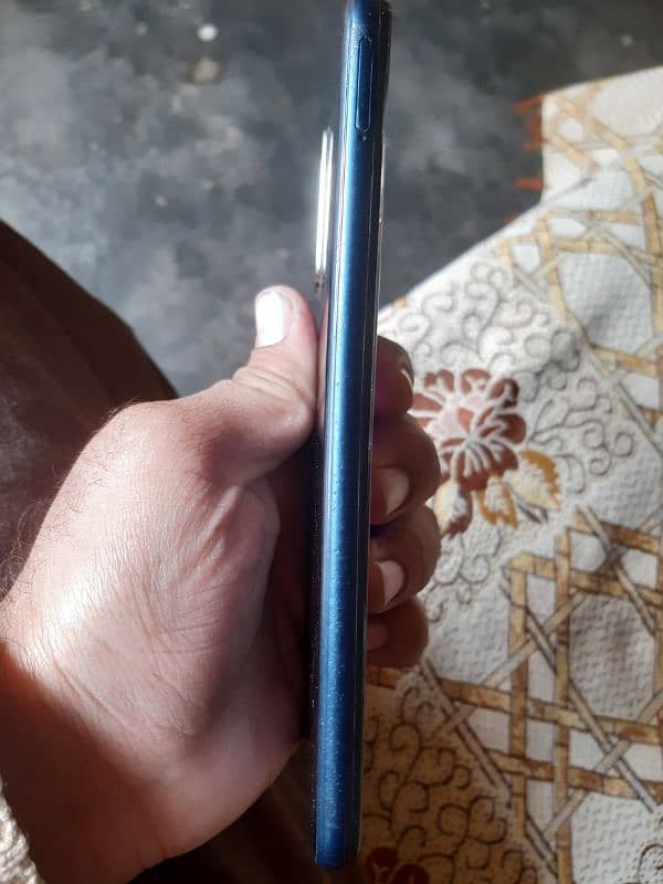 vivo 12s 3gb 32gb for urgent sale 4