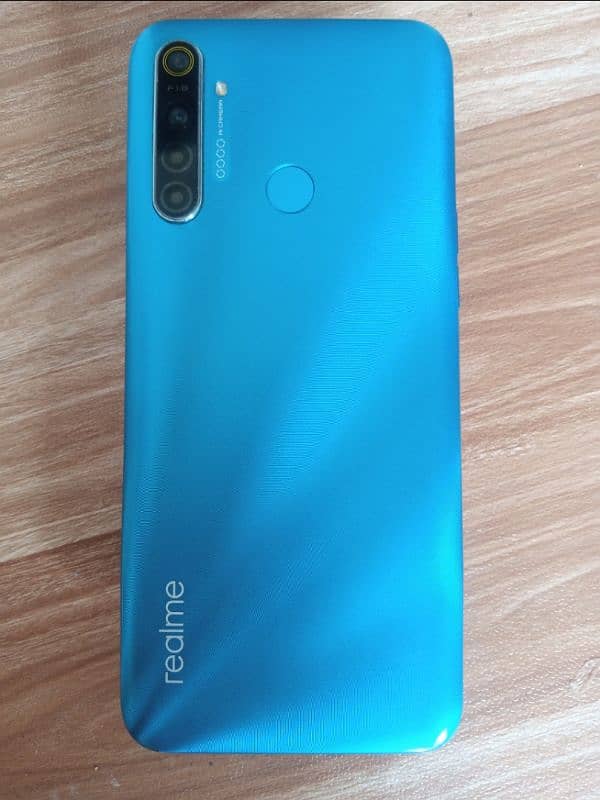 Realme 5i 4/64 1