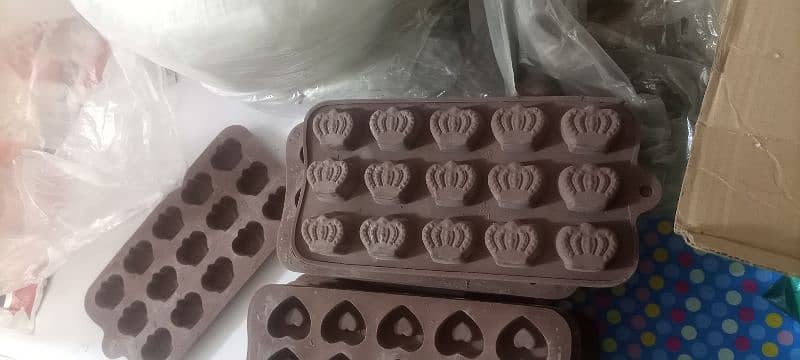 chocolate and lollipop molds 1