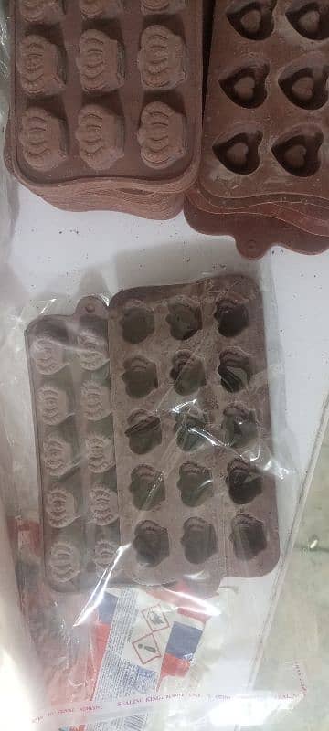 chocolate and lollipop molds 2