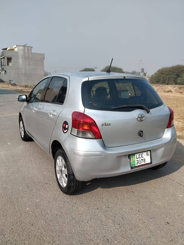 Toyota Vitz 2010 13