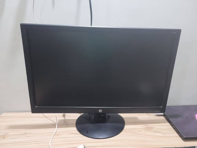 Hp Lcd 20 inch all ok with wires 1