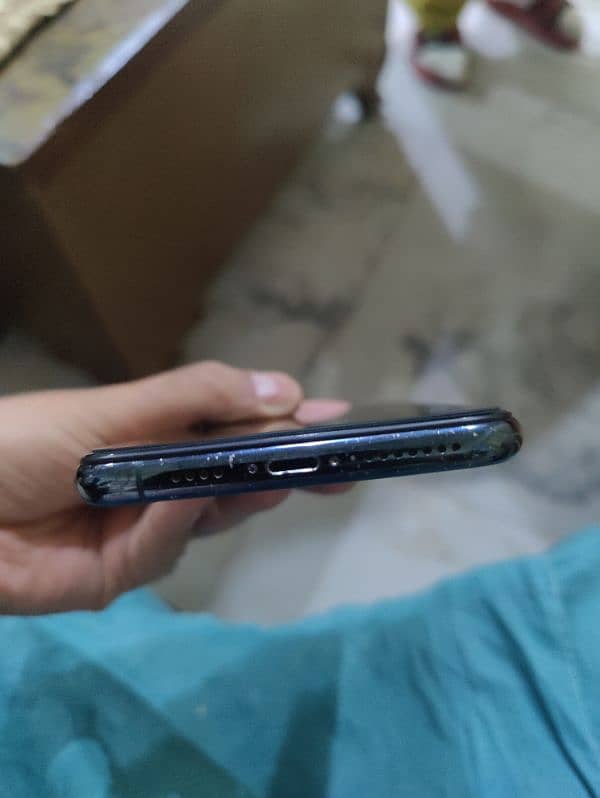 iphone 11 pro max non pta 64 GB 6