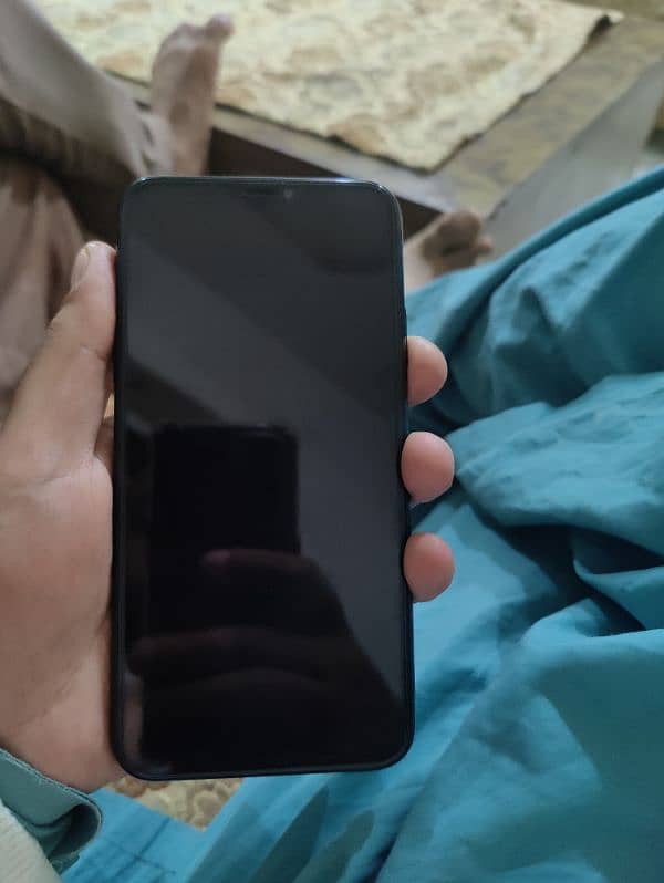 iphone 11 pro max non pta 64 GB 8