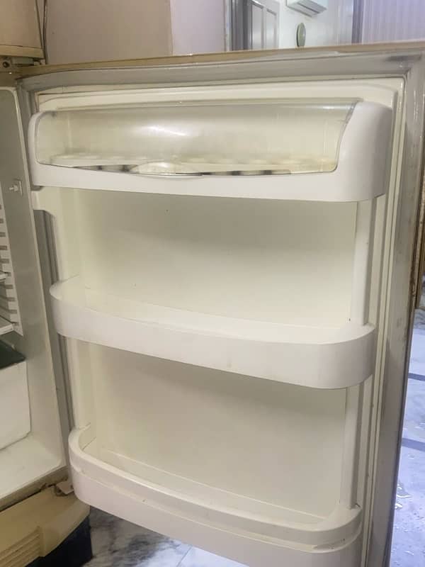 PEL refrigerator 1