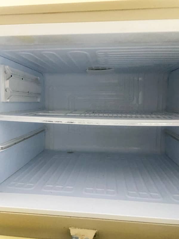 PEL refrigerator 3