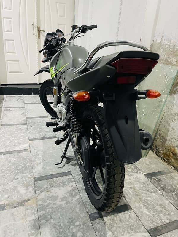 Yamaha YBR g New Condition Non Acident Argunt sale 3