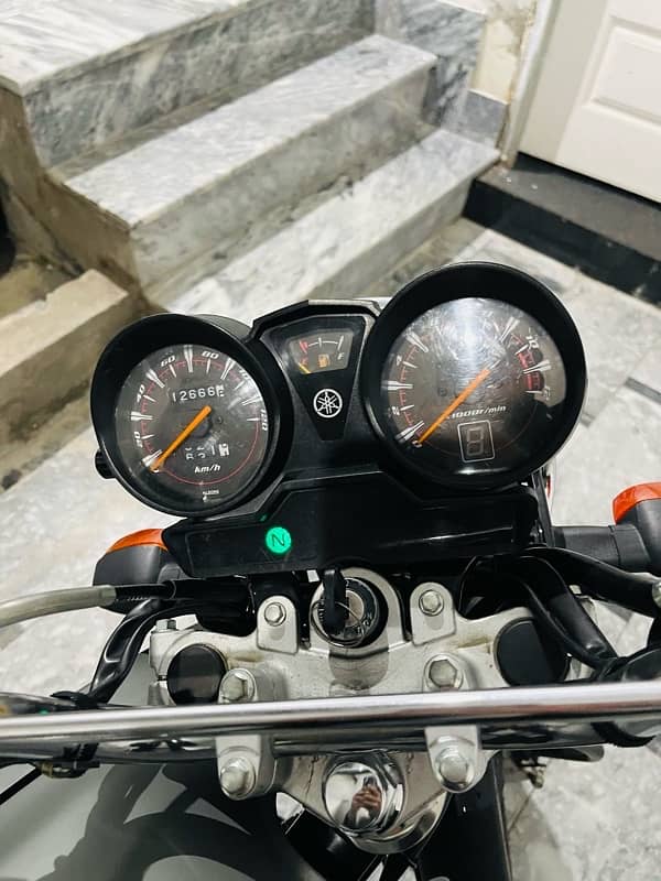 Yamaha YBR g New Condition Non Acident Argunt sale 4