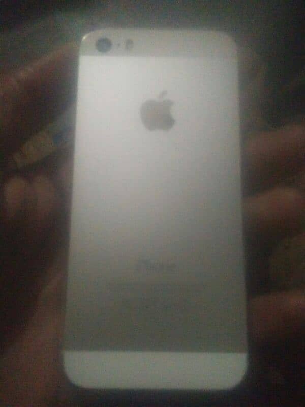 i phone 5  ofical pta aprove plz is nbr pa cont kr 03284762716 3