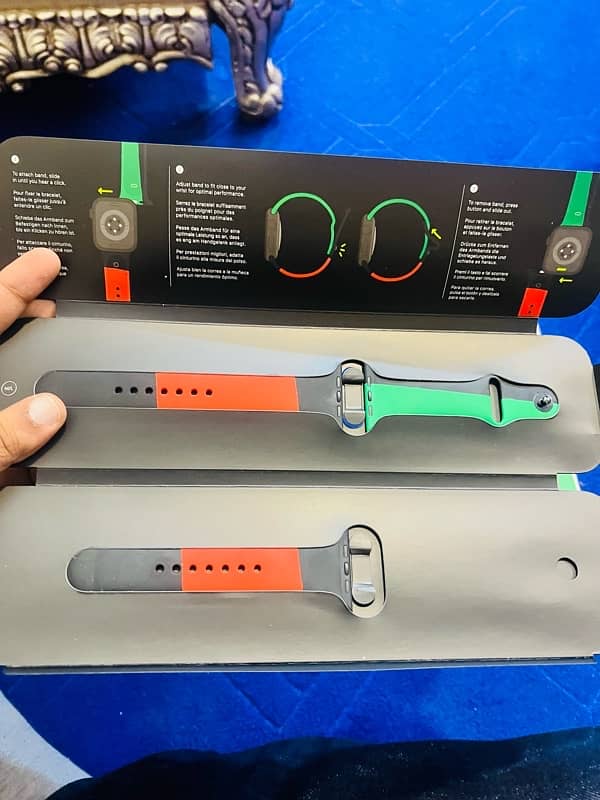 Apple Watch Series 6 44mm Special Edition 1