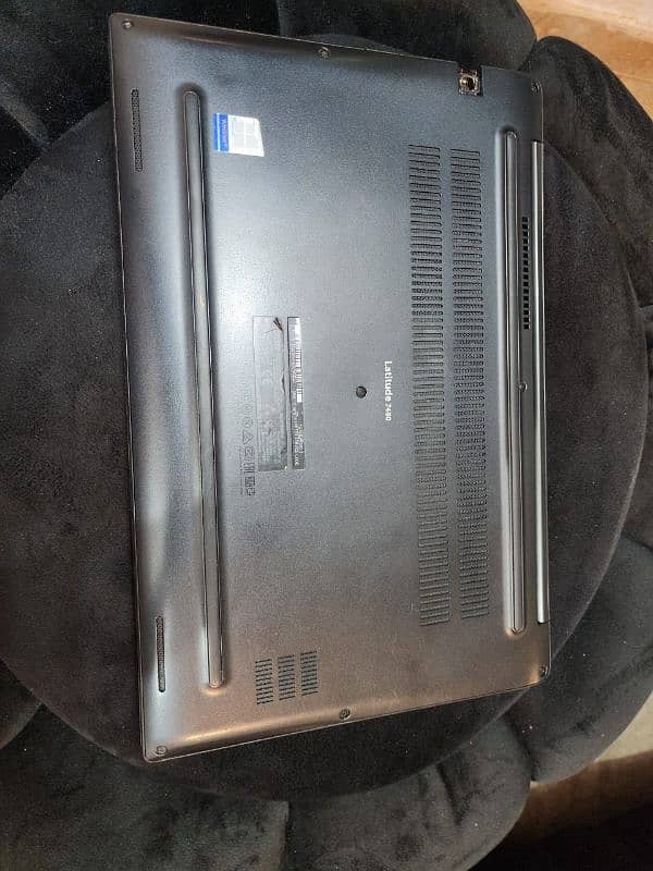 Dell Laptop Latitude 7480 model in very good condition. 3