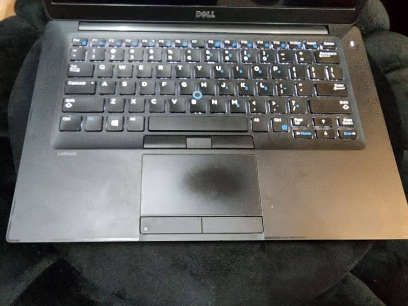 Dell Laptop Latitude 7480 model in very good condition. 5