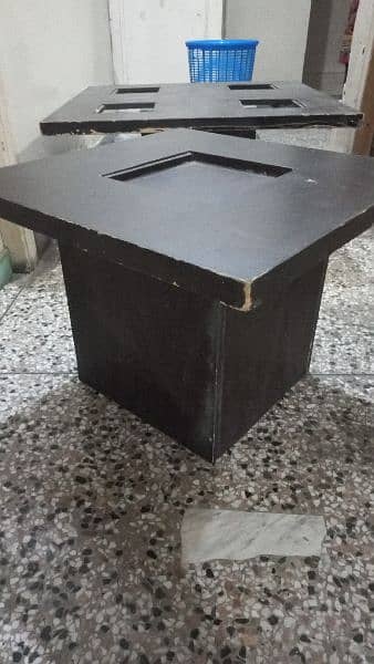 center table with side table, normal condition 2