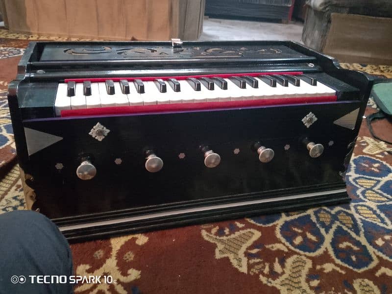 Indian Harmonium black Colour 1