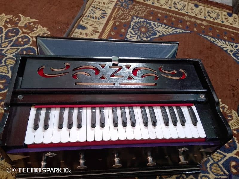 Indian Harmonium black Colour 3