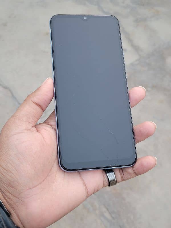 Vivo Y33s . . 8/128gb Full box. .  Fresh Condition.  Urgent Sale 17