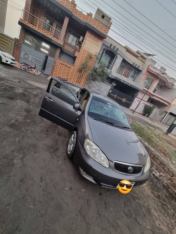 Toyota Corolla Altis 2004 5