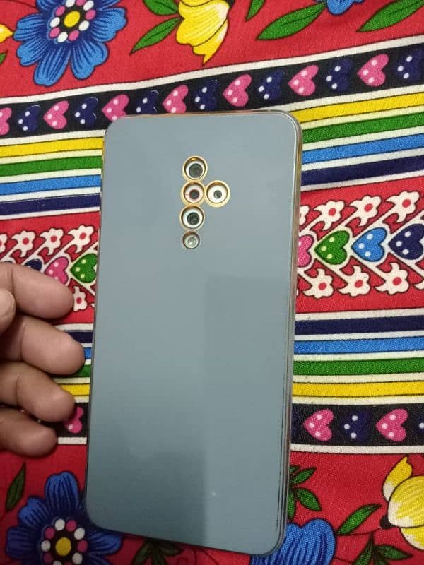 VIVO S1 PRO 1