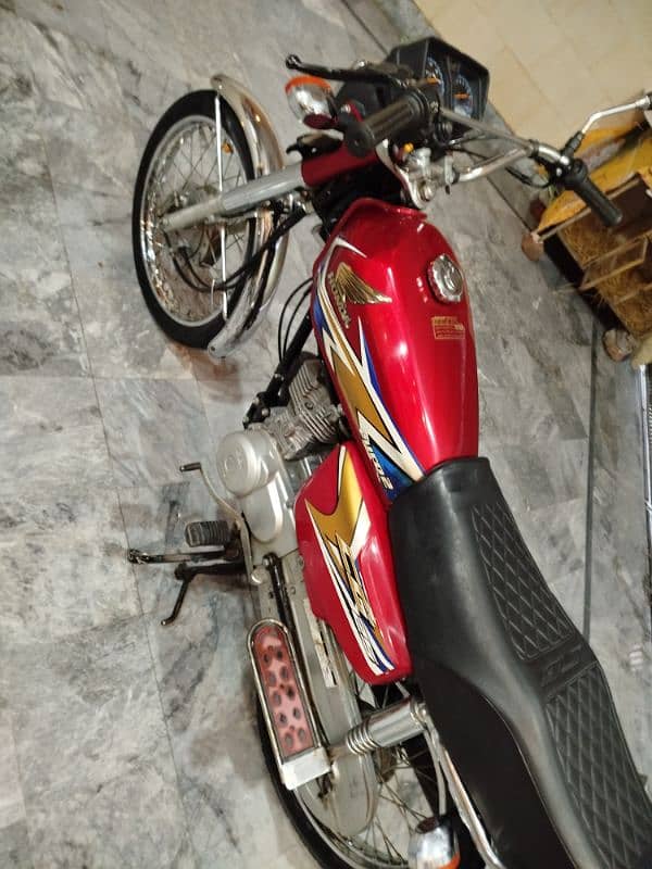 Honda CG125 2020 Model Red colour totel genuine 9